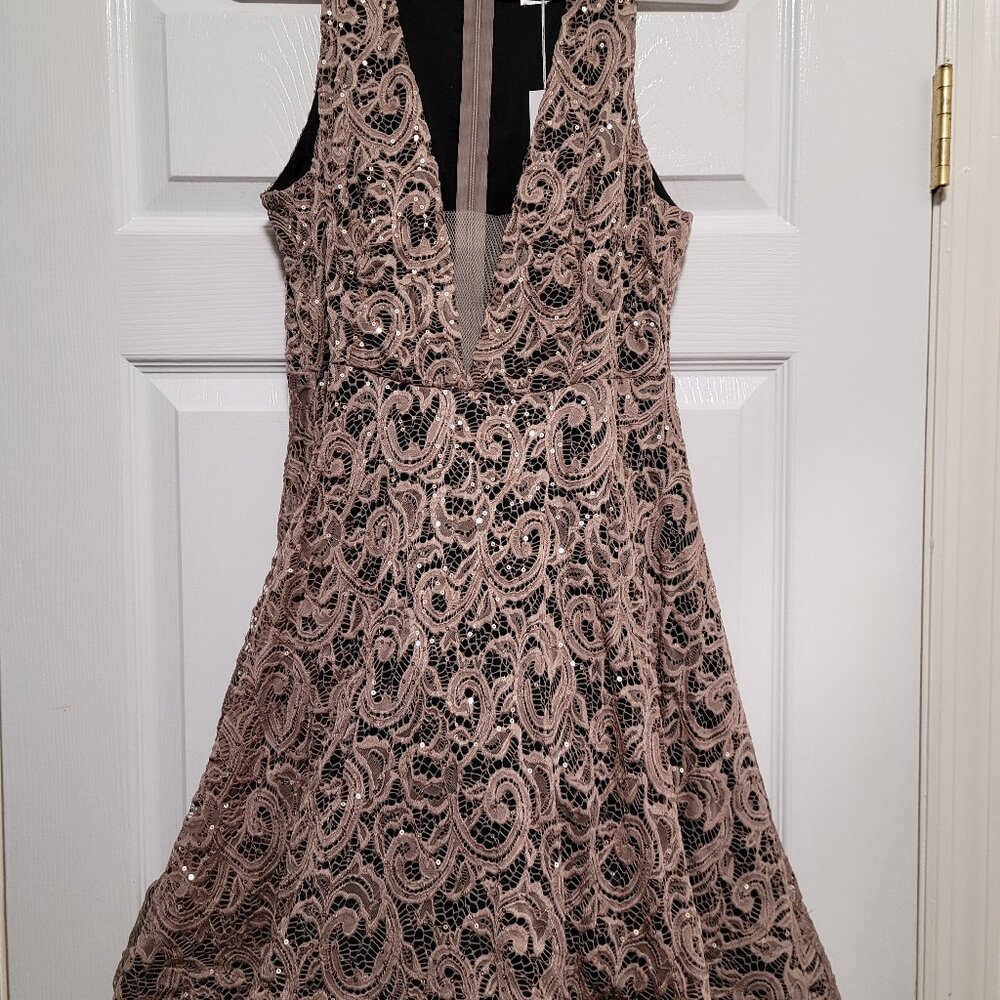 Venus Womens Size 8 Cocktail Dress